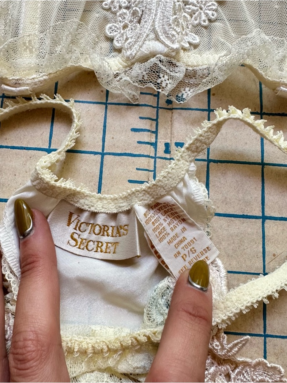 Vintage 80s Victoria’s Secret Gold Label Floral Corset Bustier Panty Garter Set - Picture 11 of 14